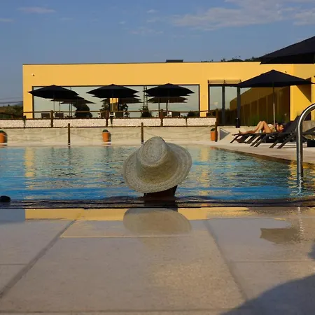 Lobos Village - Seia