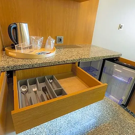 Alojamento de Acomodação e Pequeno-almoço Lobos Village - 4*