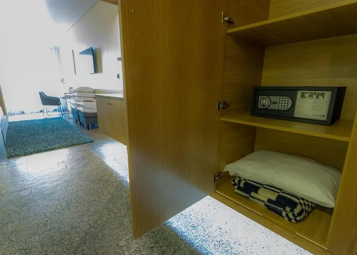 Bed & Breakfast Lobos Village - Seia