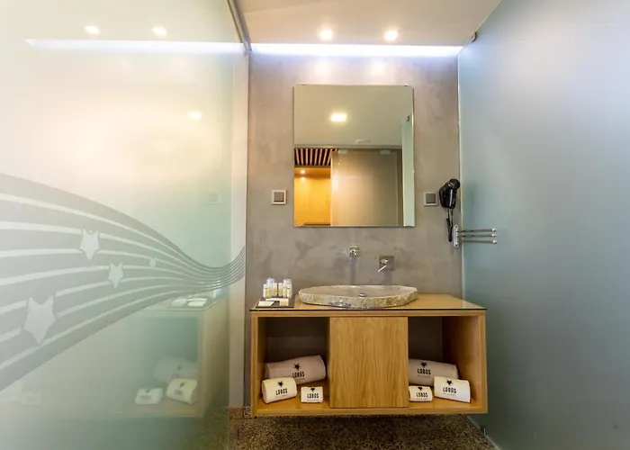 Bed & Breakfast Lobos Village - Seia