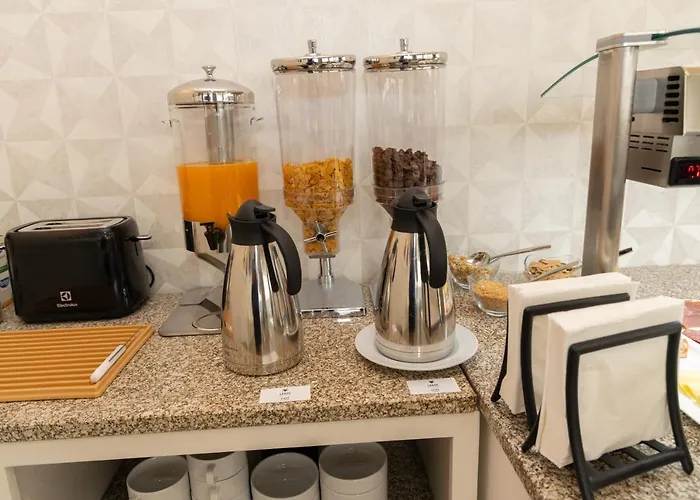 Couette-café Lobos Village - Seia